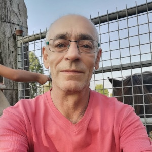 Homme senior de 58 ans de Rennes cherche gay black