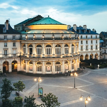  belle femme noire à Rennes