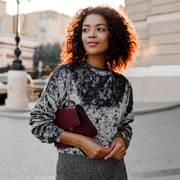 femme noire à Paris