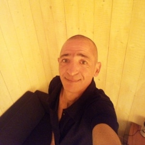 Homme de 42 ans de Nantes cherche une femme black